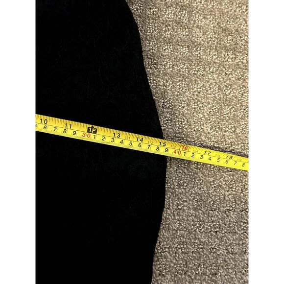 VINTAGE Black Lace Fitted Fit and Flare Evening Gown, Brand Unkown, Size Unknown - Picture 6 of 9